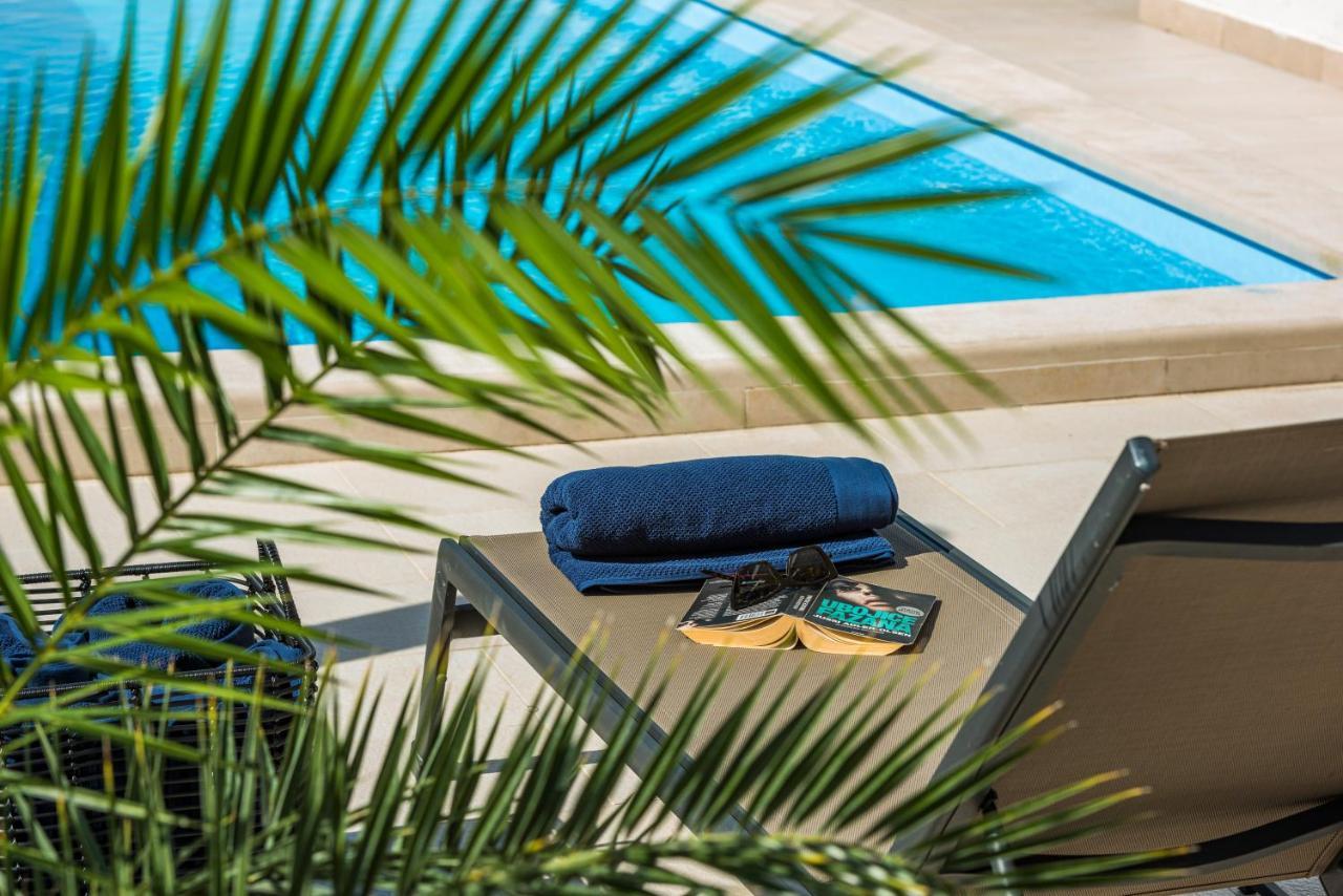 Deluxe Unique-with Private Heated Pool Lägenhet Cavtat